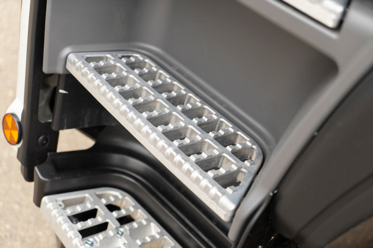 Heavy Duty Truck - Exterior Accessories & Parts