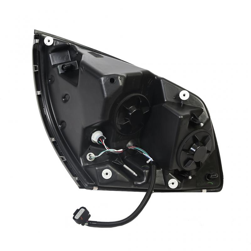 PAI INDUSTRIES - 804157 - RIGHT HAND HEADLAMP ASSEMBLY REPLACES VOLVO 82329127