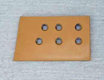 JOHN DEERE AFTERMARKET - T223519 - CUTTING EDGE, END BIT R/H