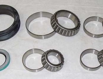 JOHN DEERE AFTERMARKET - PV733 - BEARING KIT