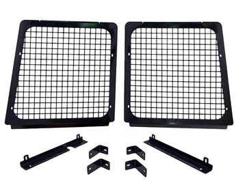 JOHN DEERE AFTERMARKET - PV689 - SIDE SCREEN SET W/ BRACKETS
