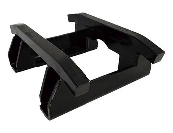 JOHN DEERE AFTERMARKET - AT152077 - CHAIN GUIDE