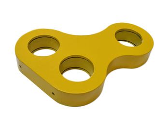 JOHN DEERE AFTERMARKET - T124243 - SUPPORT, PITCH STRUT