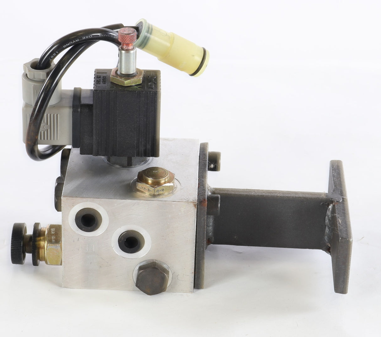 HYUNDAI - 008001-06024A - CONTROL VALVE ASSM