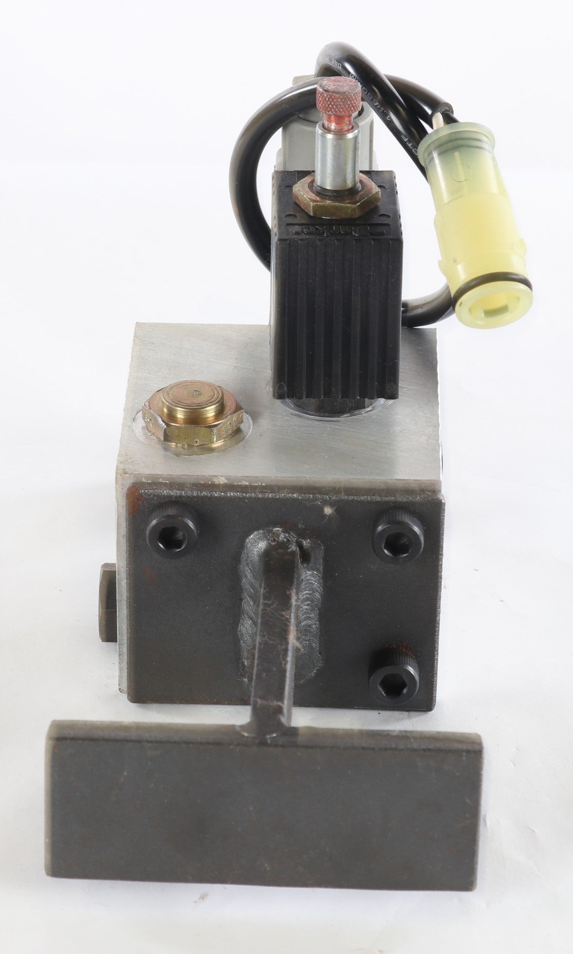 HYUNDAI - 008001-06024A - CONTROL VALVE ASSM