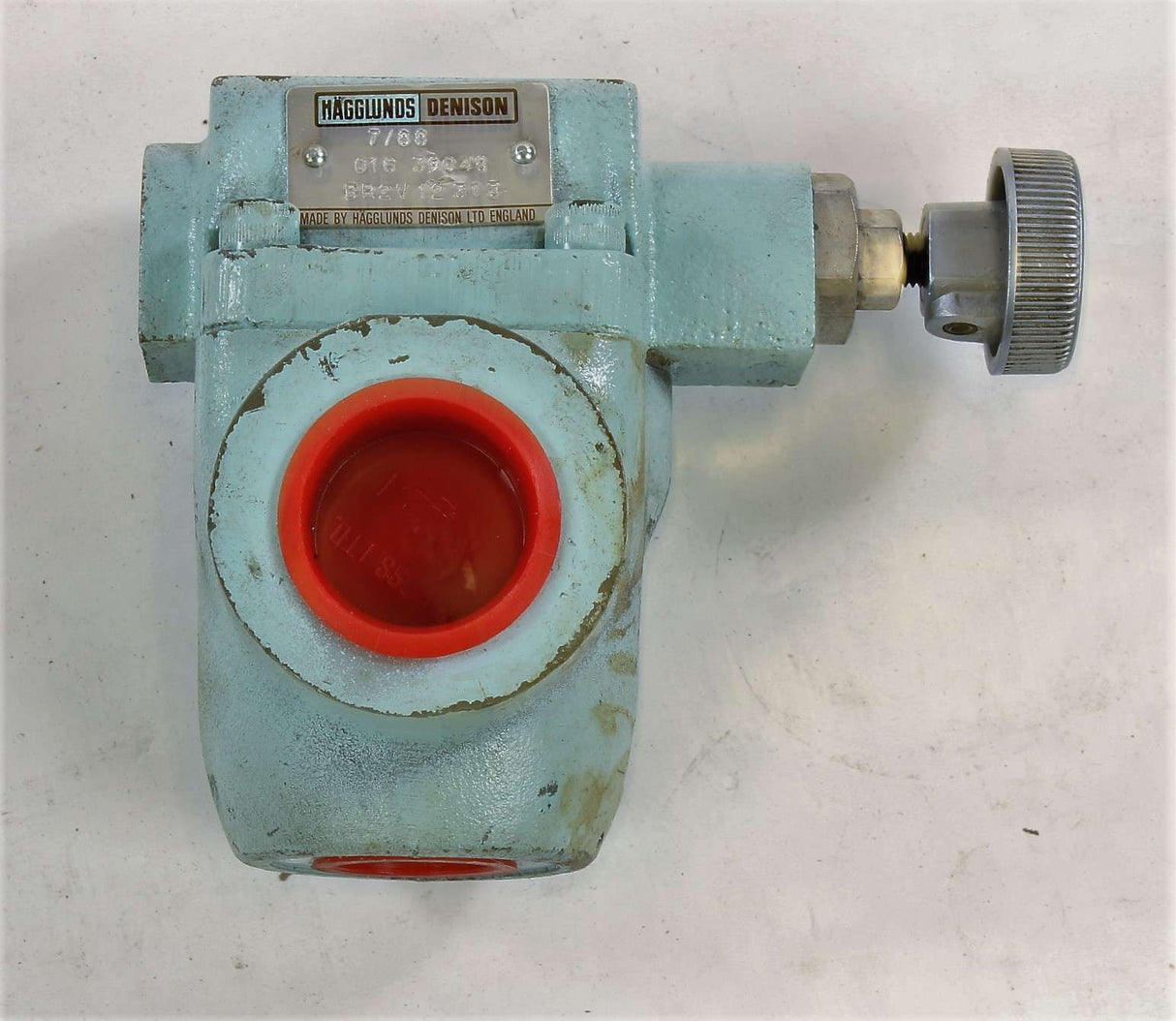 DENISON - 016-39048 - VALVE