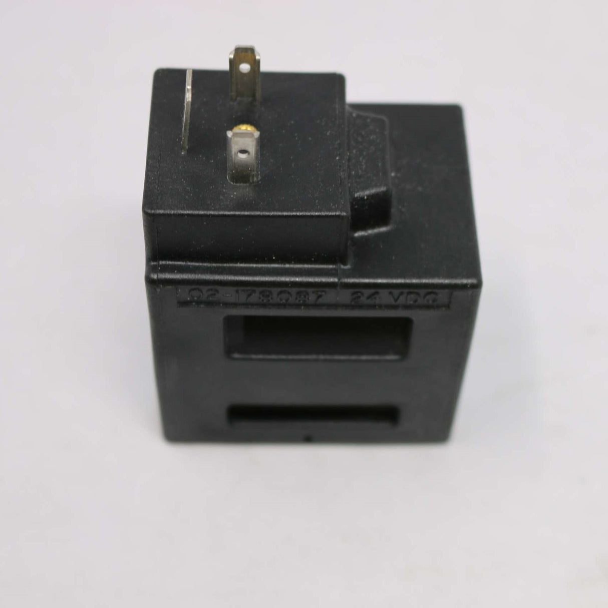 VICKERS - 02-178087 - SOLENOID COIL 24V