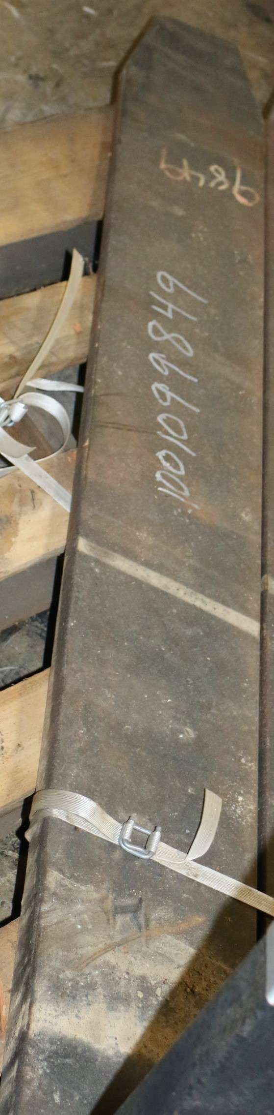 JLG - 1001099849 - FORK 7IN WIDE