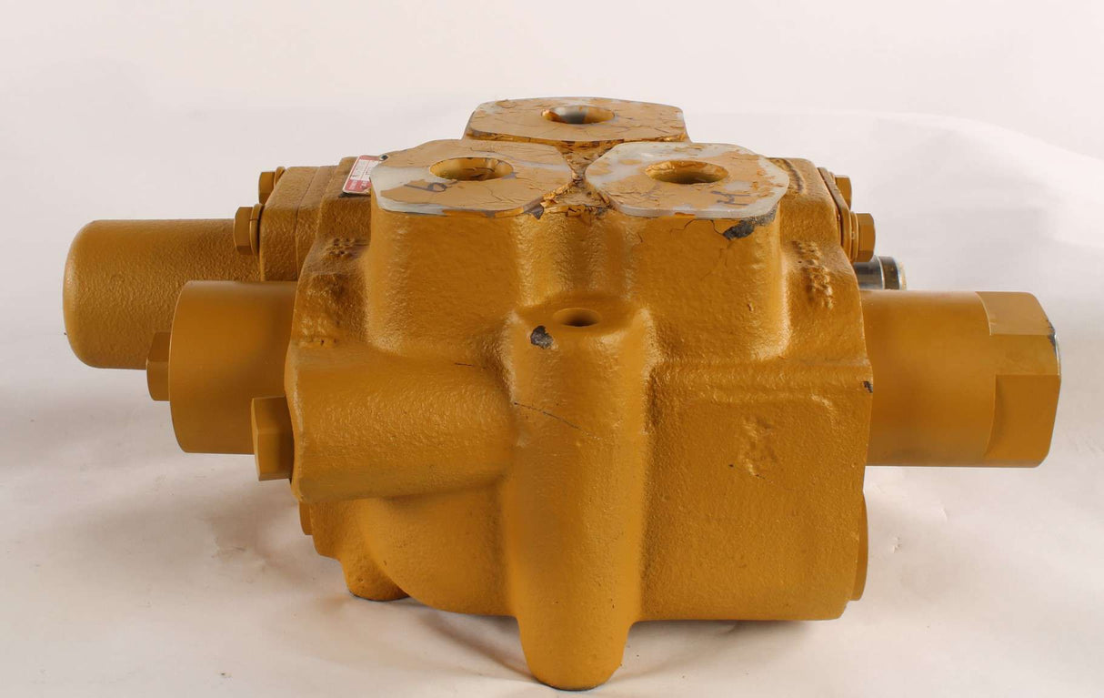 KOMATSU - 1013109C92 - VALVE