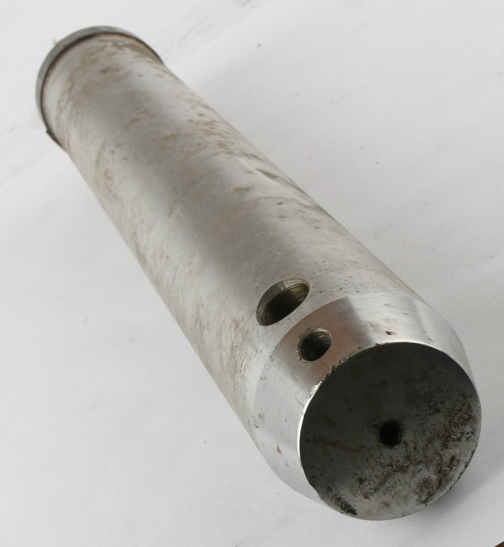 VOLVO - 1072-04860 - PIN_LOCK HOLE