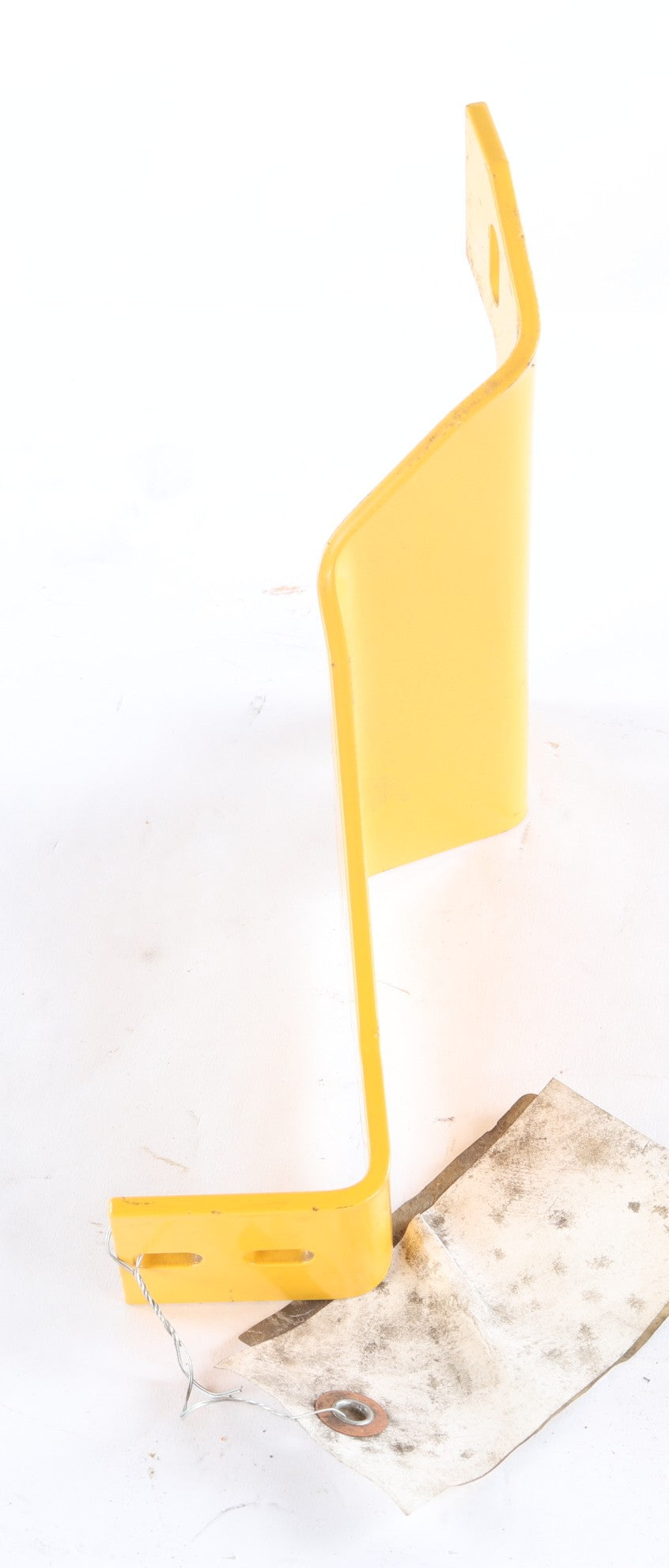 VOLVO - 11109942 - BRACKET