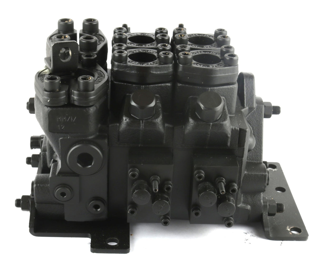 VOLVO - 11411743 - HYDRAULIC CONTROL VALVE