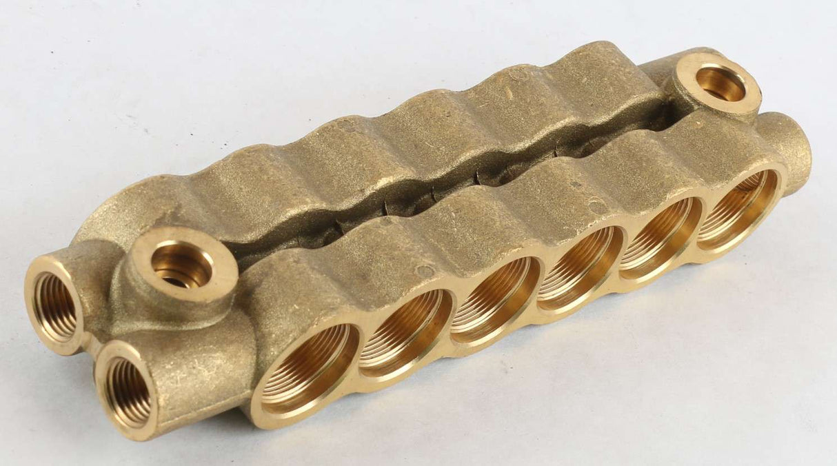 VOLVO - 11707854 - DISTRIBUTION BLOCK