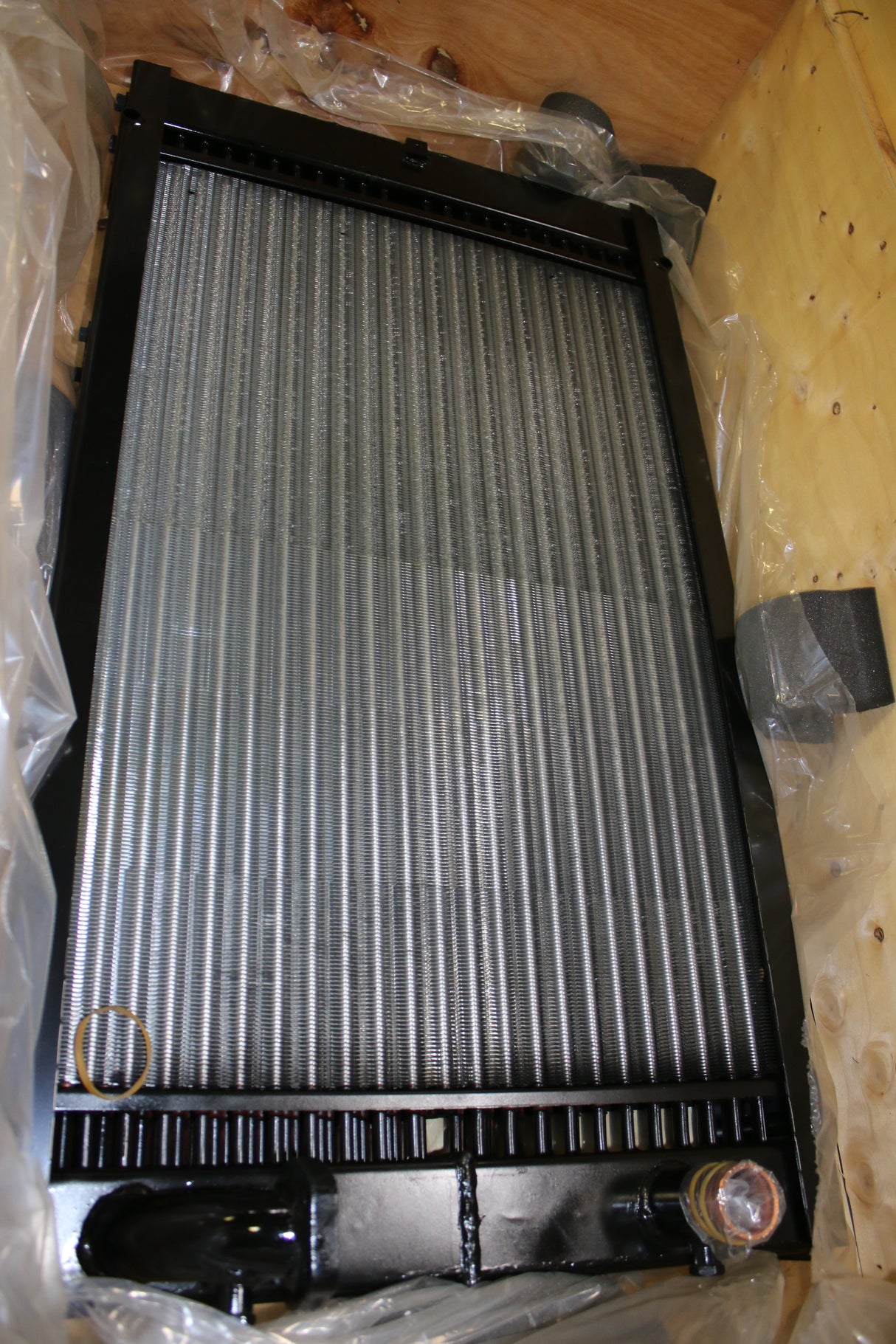 HYUNDAI - 11N8-43203 - COOLER ASM-OIL
