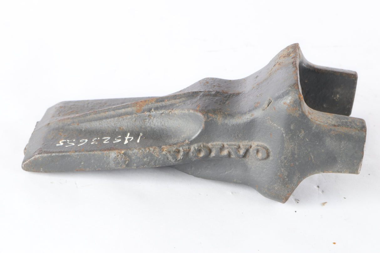 VOLVO - 14523655 - BUCKET TOOTH 20GPE
