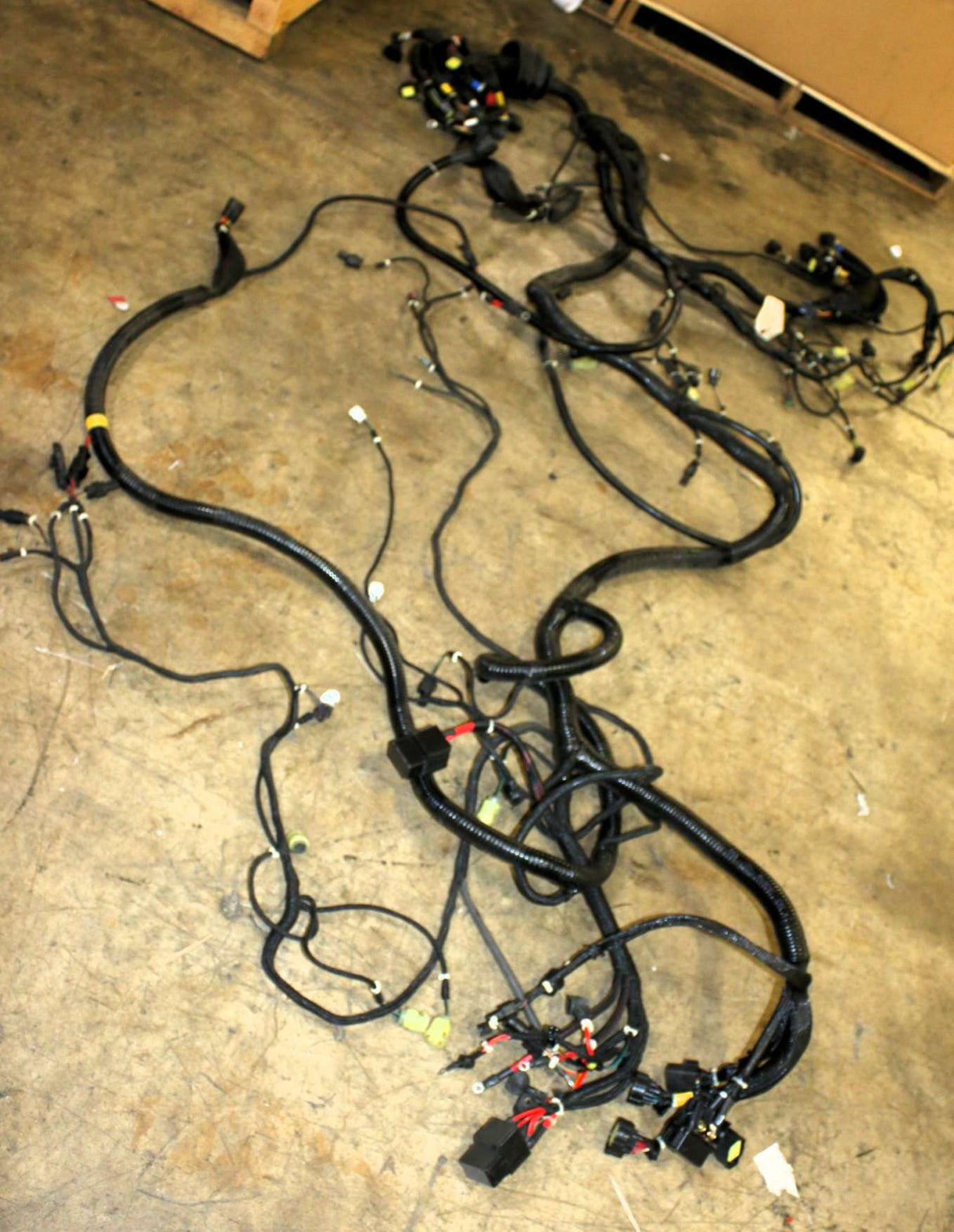 VOLVO - 14530073 - WIRE HARN
