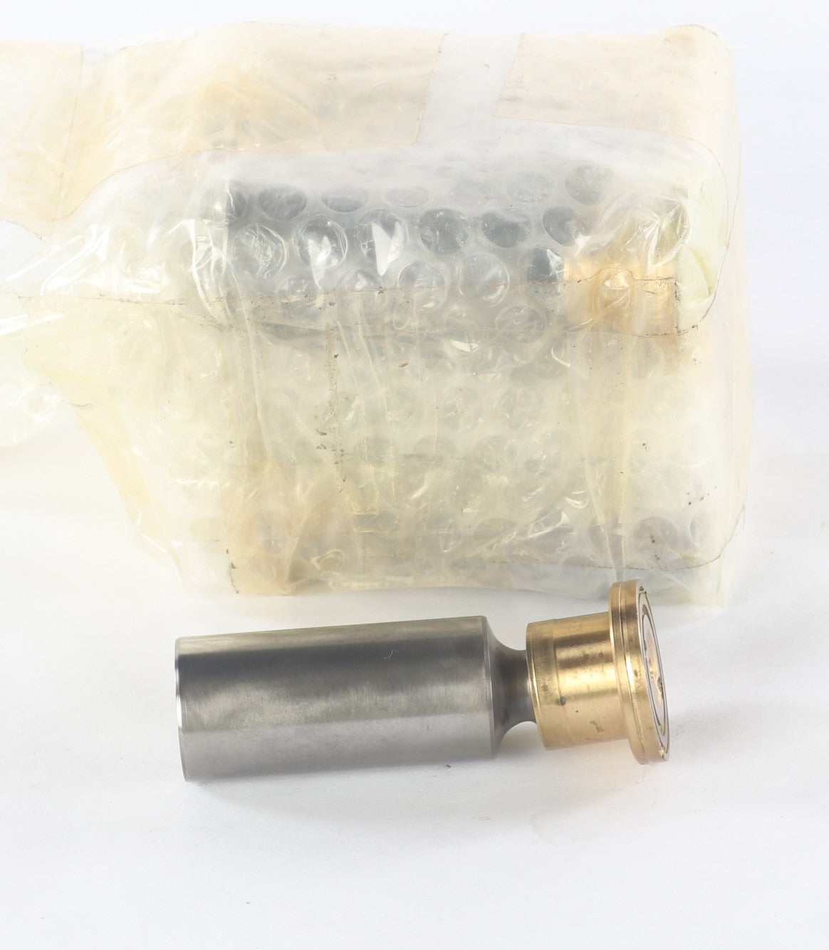 VOLVO - 14541877 - HYDRAULIC PISTON SET