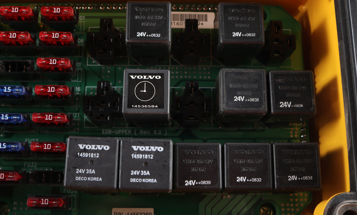 VOLVO - 14553368 - FUSE BOX