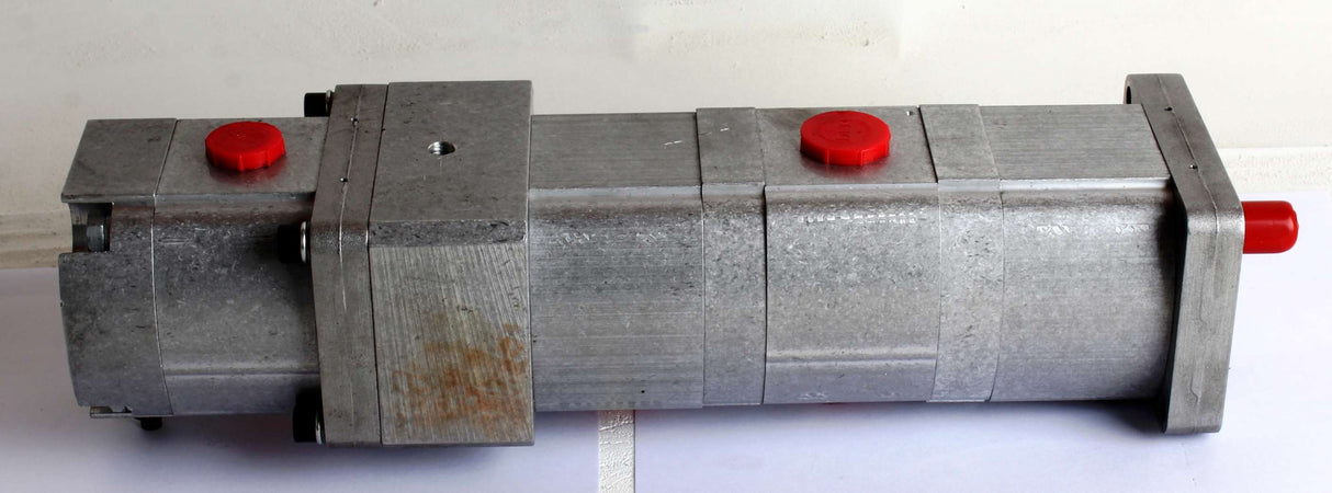 TEREX - 15310869 - TRIPLE PUMP ASSY