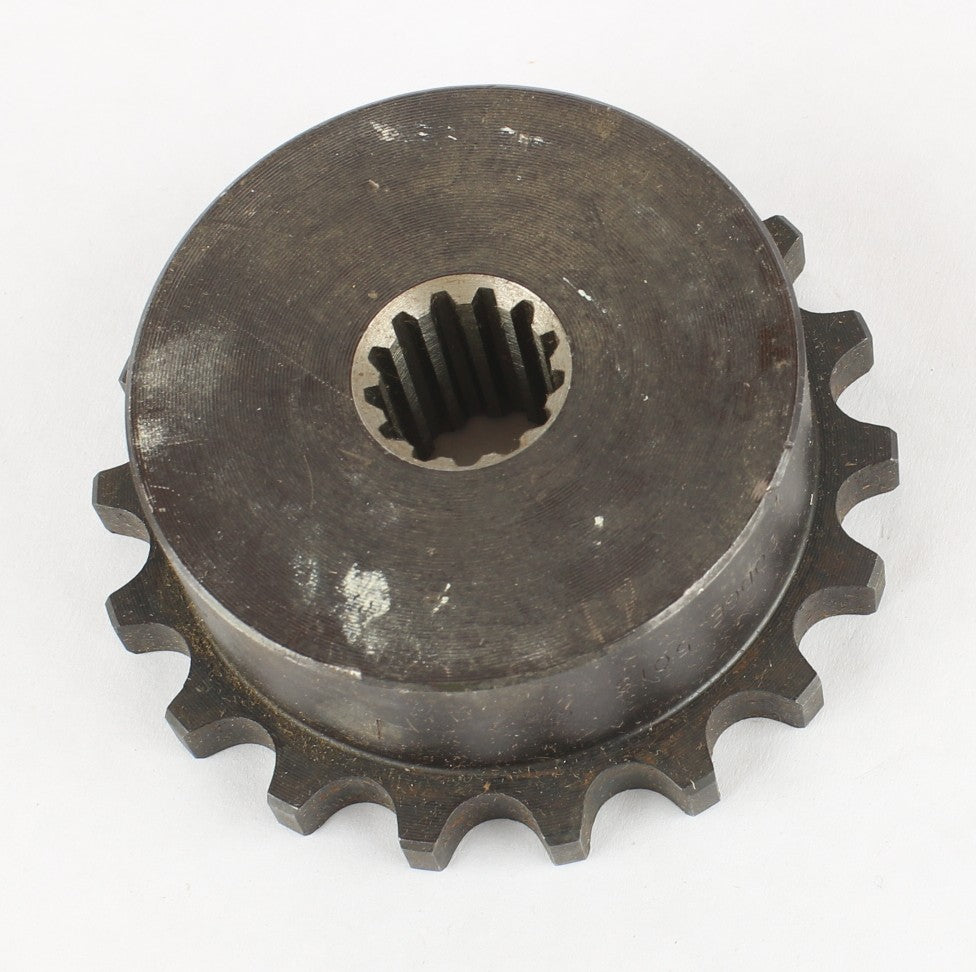 JLG - 1660144 - COUPLING