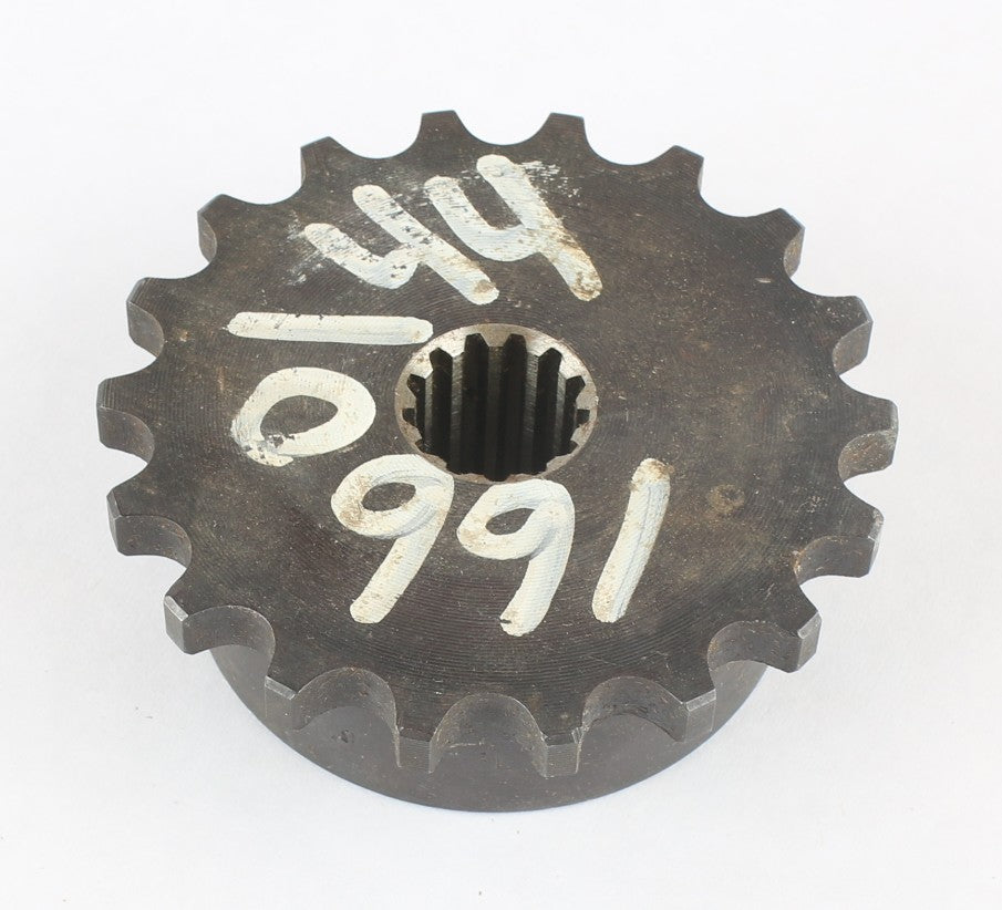 JLG - 1660144 - COUPLING