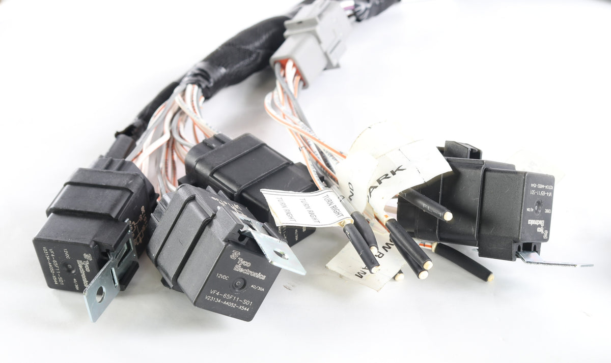 MACK - 21014682 - WIRING HARNESS