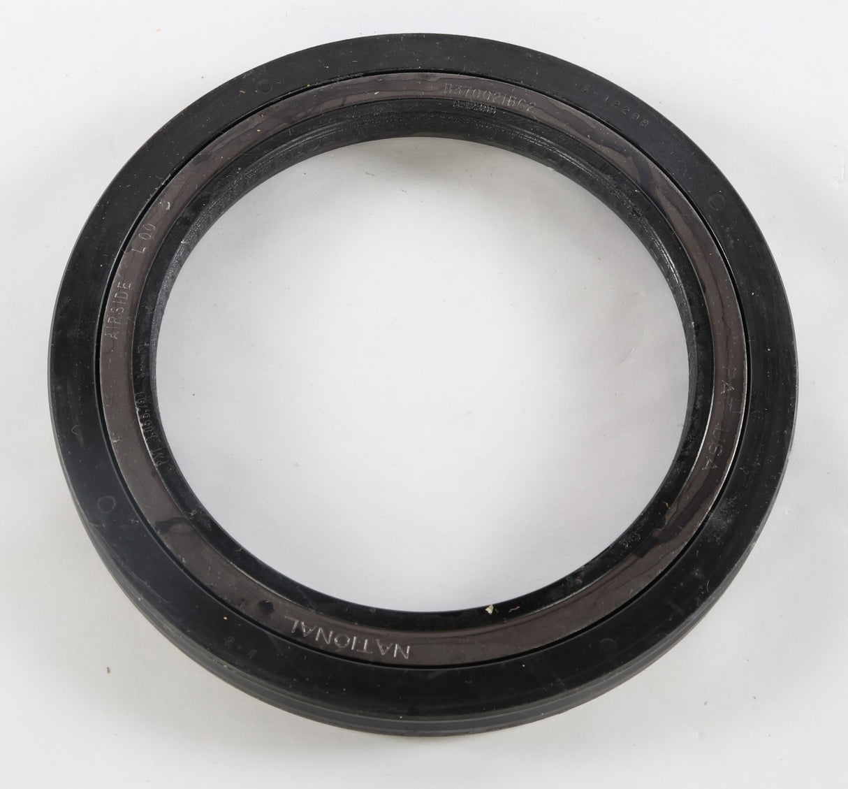 DANA SPICER - 2110926 - OIL SEAL
