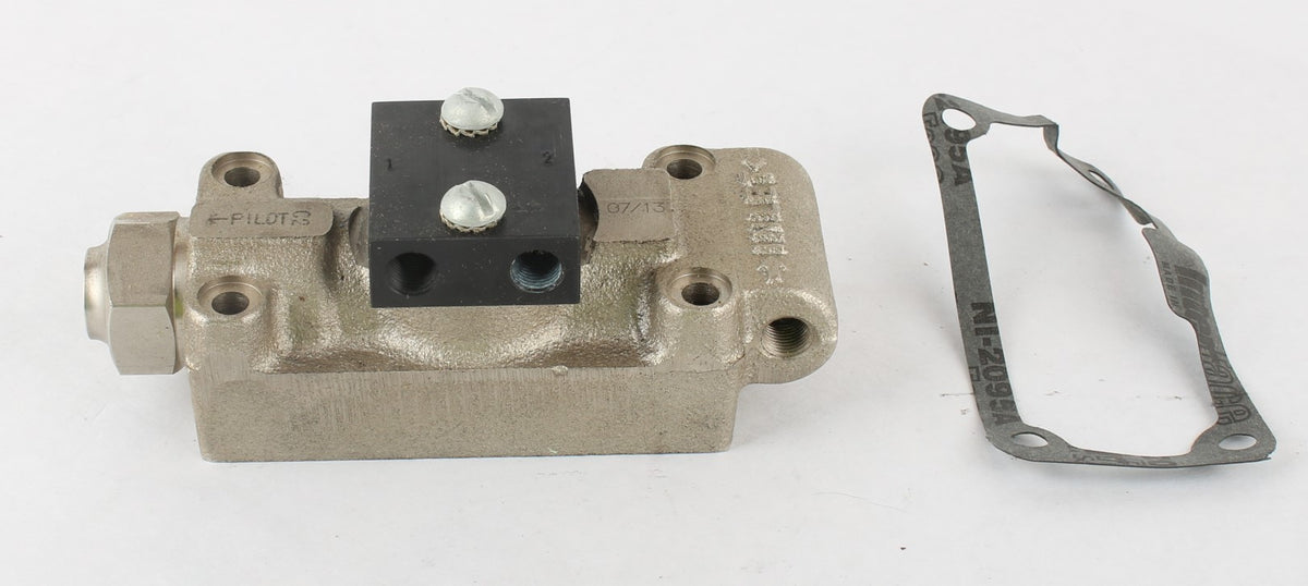 MACK - 216KD41 - RANGE SHIFT VALVE