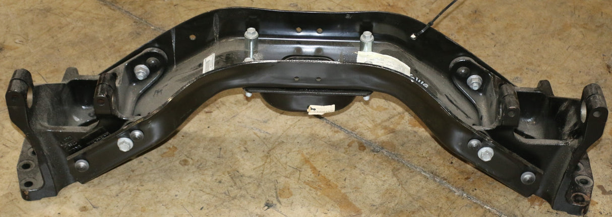 VOLVO - 24426149 - CROSS MEMBER