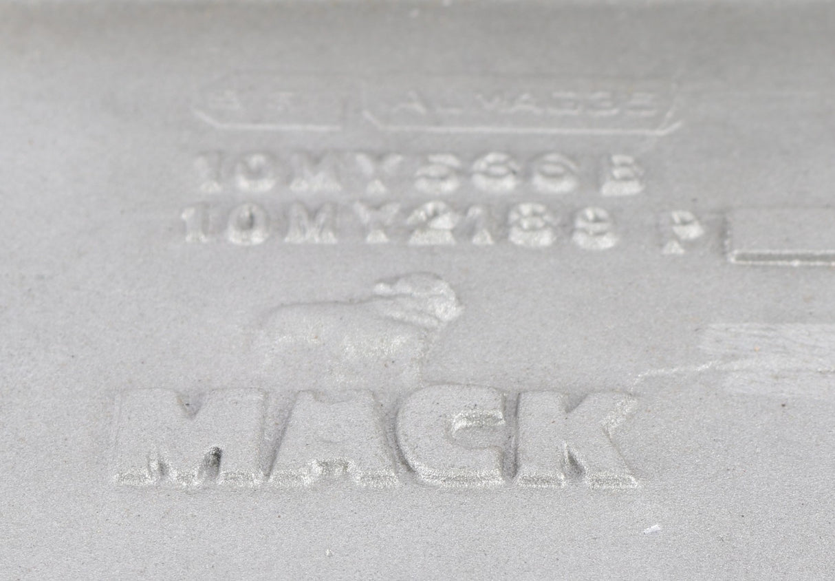 MACK - 25122130 - BRACKET