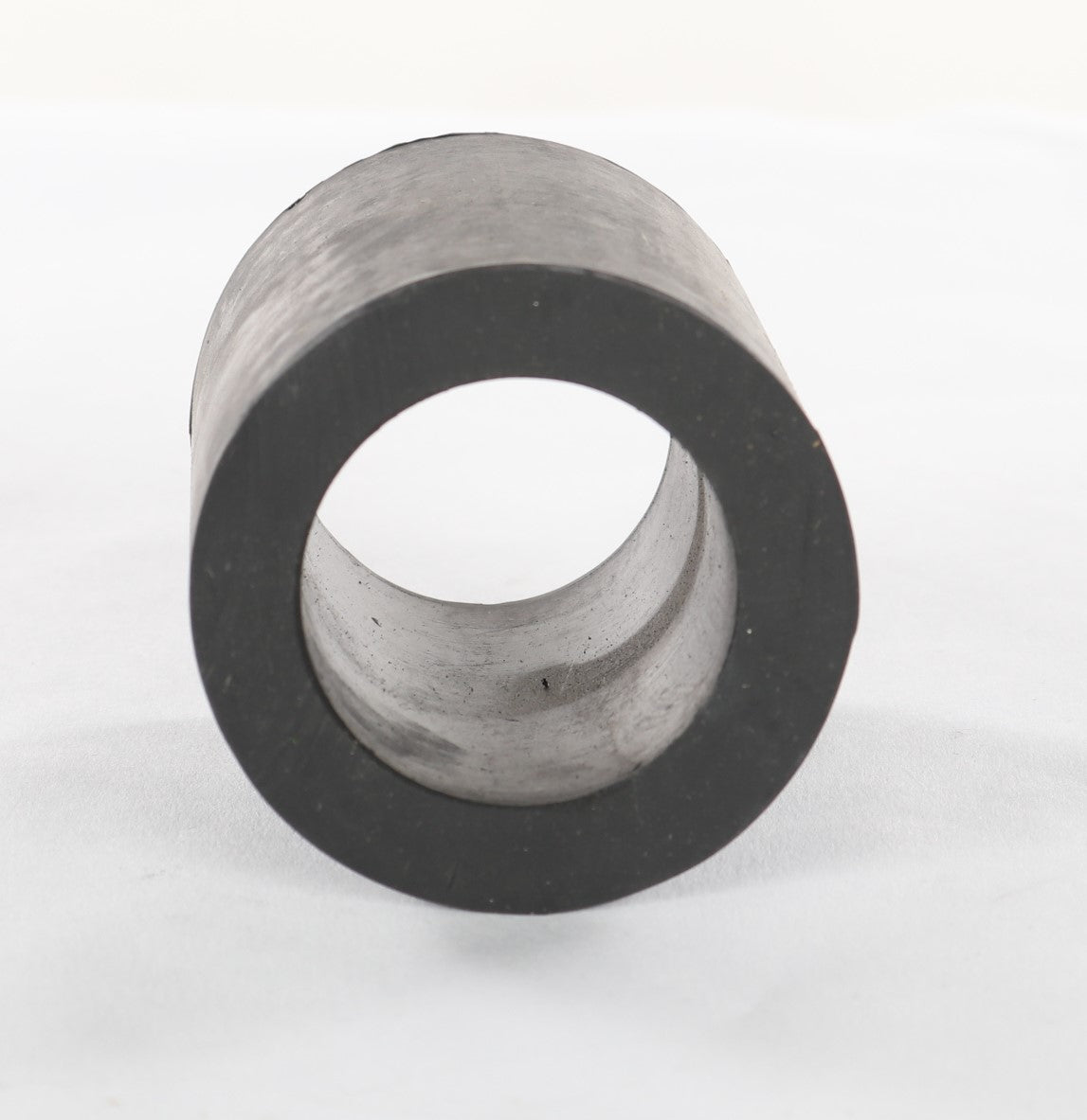 VOLVO - 25157272 - INSULATOR