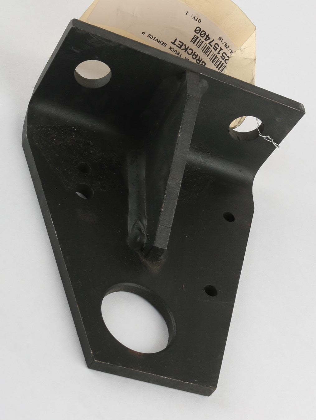 MACK - 25157400 - RH BRACKET