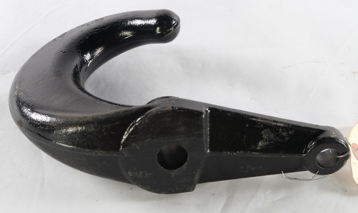 MACK - 25161732 - TOW HOOK