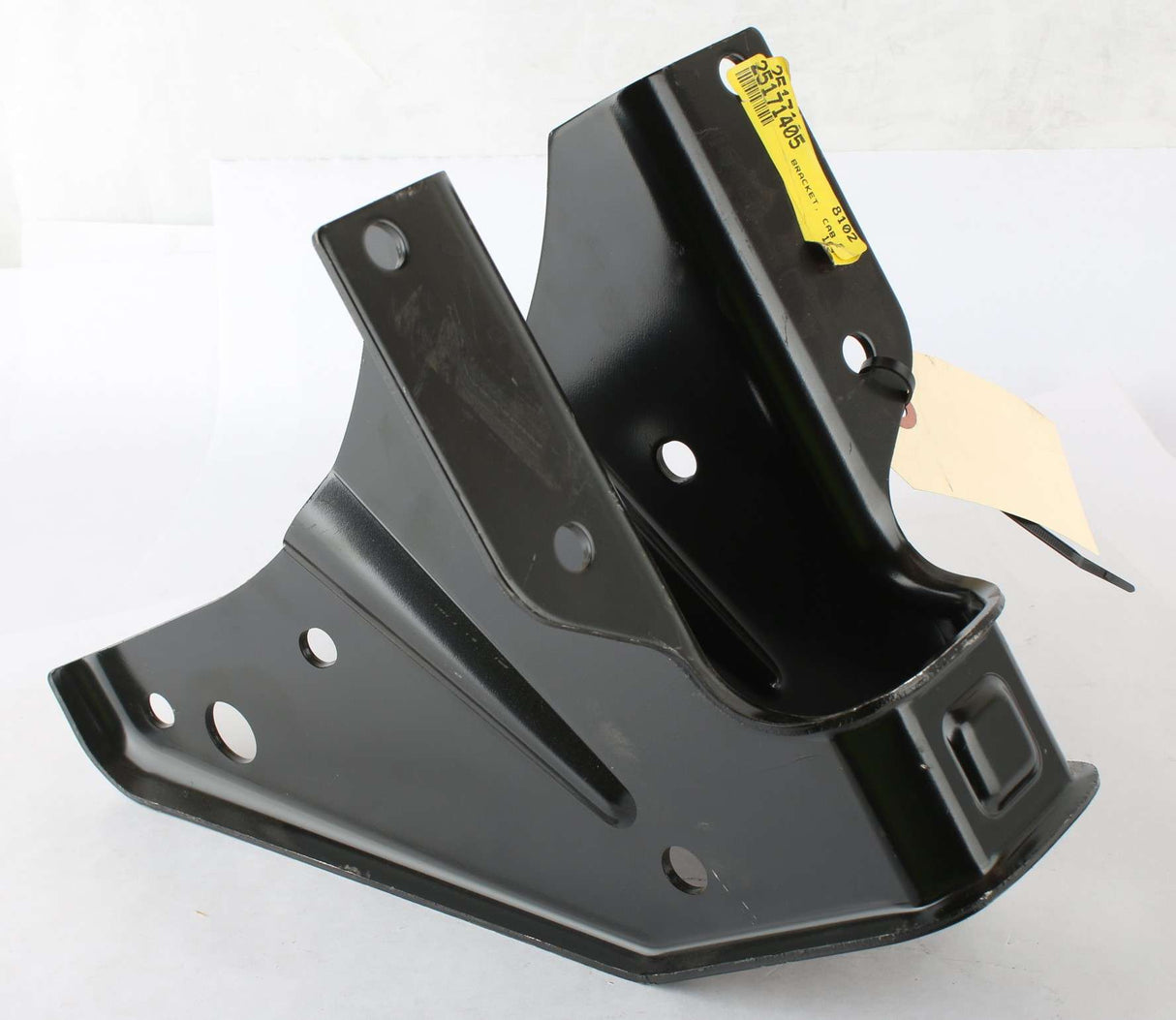 MACK - 25171405 - BRACKET - CAB FRONT