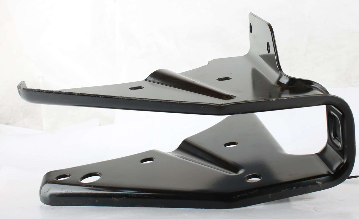 MACK - 25171405 - BRACKET - CAB FRONT