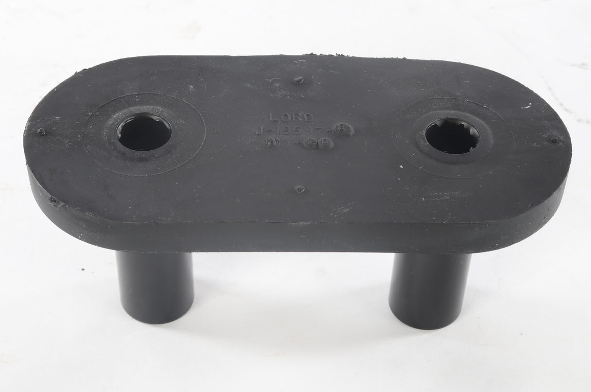 MACK - 25172757 - ENGINE MOUNT