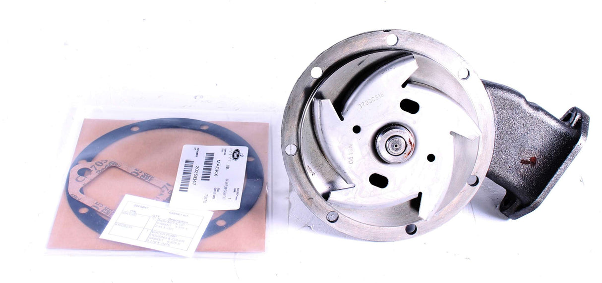 MACK - 25503313 - WATER PUMP