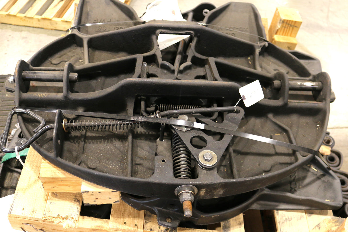 VOLVO - 3093345 - TOP PLATE FIFTH WHEEL SLIDER ASSY