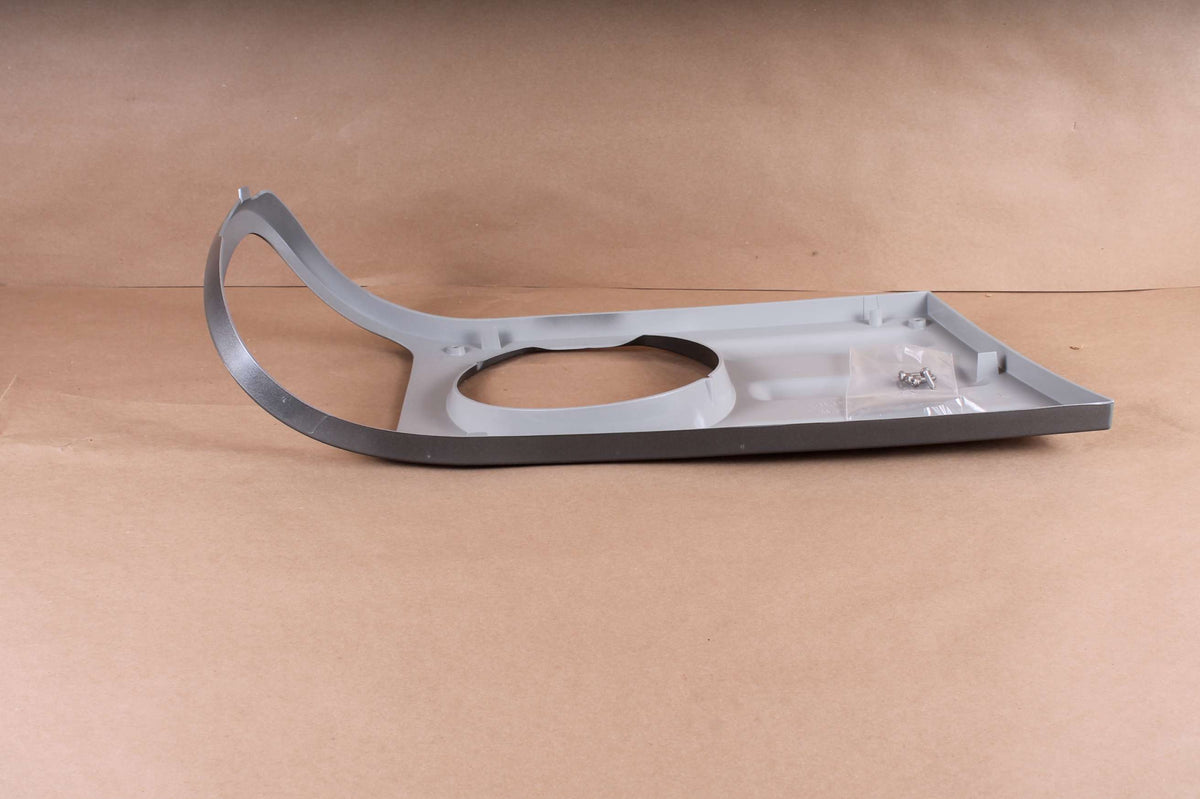 MACK - 3450-10010675 - CV L.H. PAINTED BEZEL