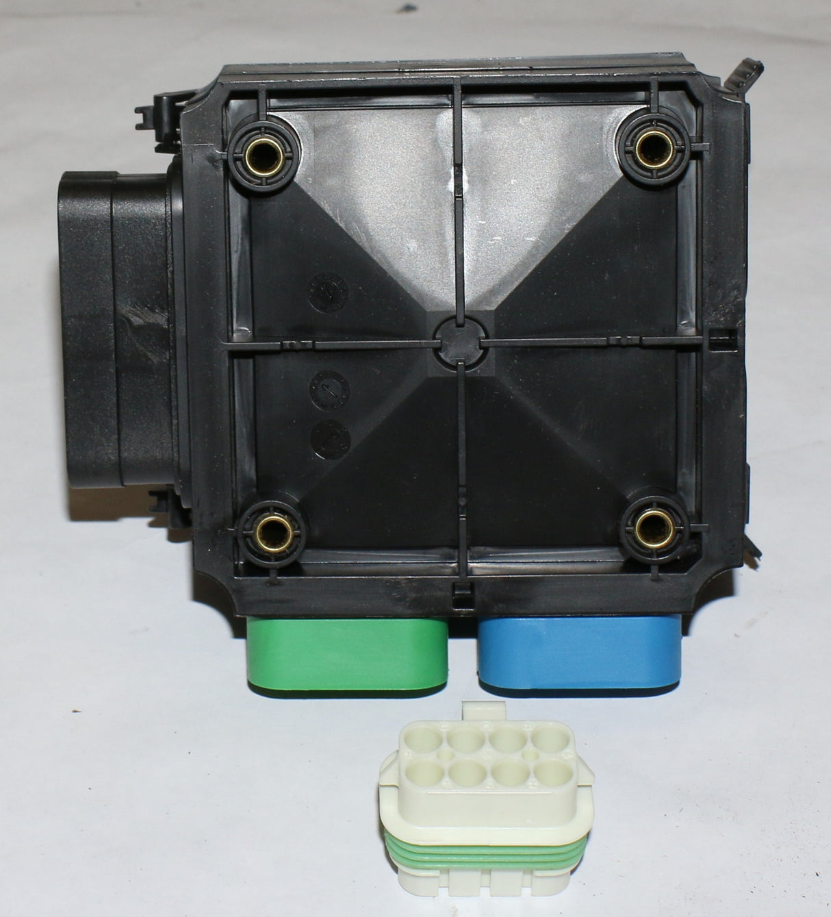 VOLVO PENTA - 3863460 - FUSE BOX