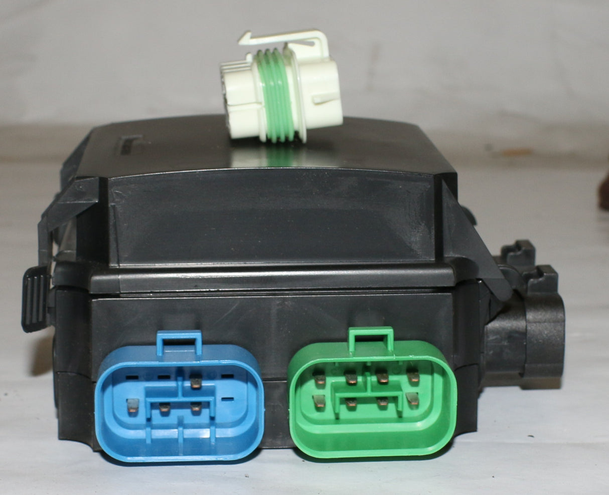 VOLVO PENTA - 3863460 - FUSE BOX