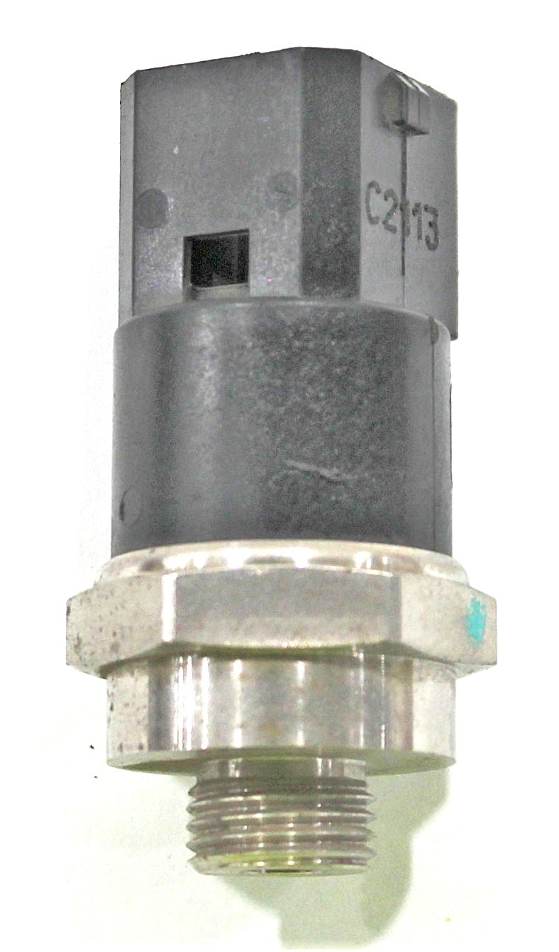 VOLVO - 3962893 - OIL PRESSURE SENSOR
