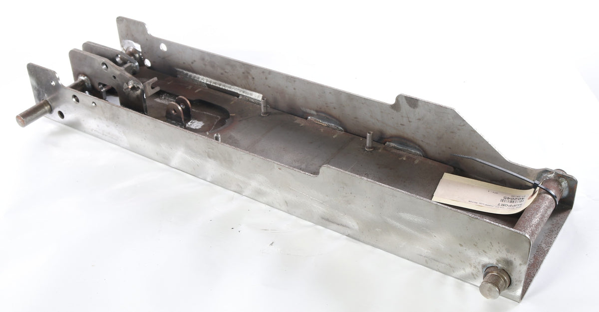 VOLVO - 402045 - PEDESTAL FRONT SUPPORT ASSEMBLY