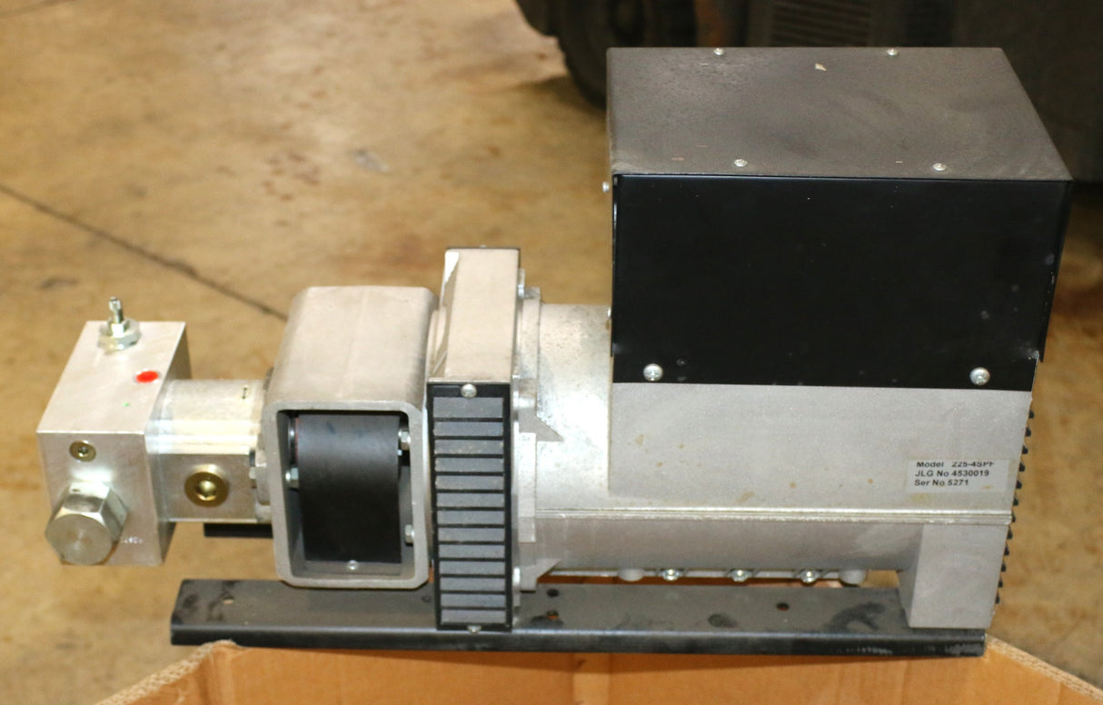 JLG - 4530019 - TRANSFORMER WELDER HYD SIDE P