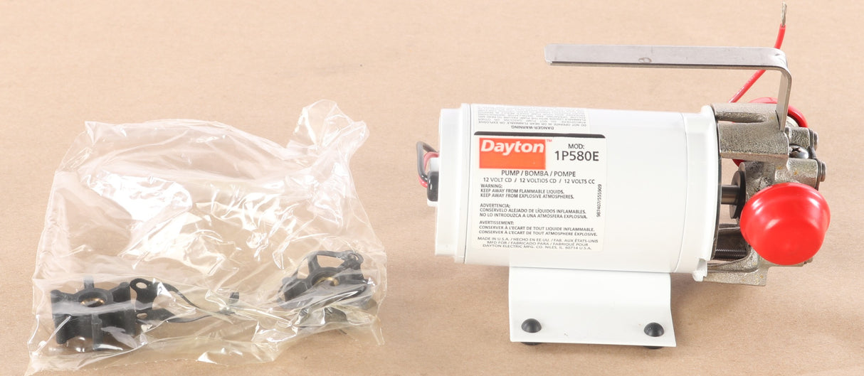VOLVO - 59686790 - PUMP - WATER 12V