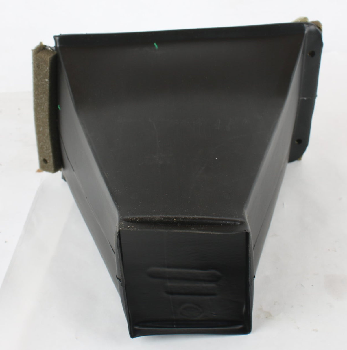 MACK - 5RD51P2 - DUCT AIR INTAKE PLENUM CHAMBER