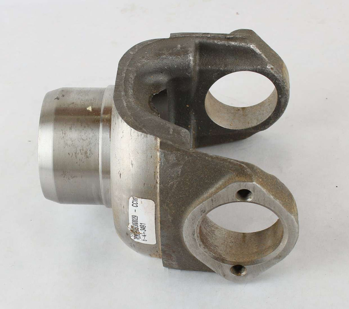 DANA SPICER - 6-4-3491 - YOKE W/O SLINGER