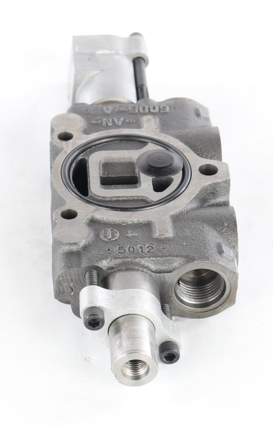 BOBCAT - 6677438 - VALVE - SECTION