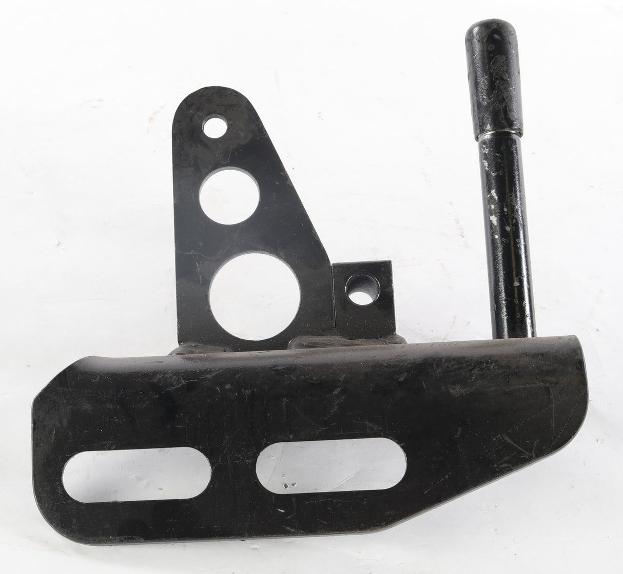 MACK - 68QM57 - HOOD HINGE BRACKET RH