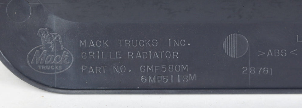 MACK - 6MF580M2 - RADIATOR GRILLE